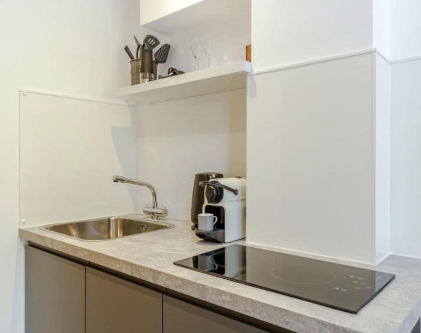 The Liss @ Piper House Apartamento Cheltenham Exterior foto